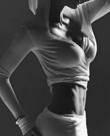 Анкета массажистки Лиля - Фото 2, район Центральный, 18 лет, №8077